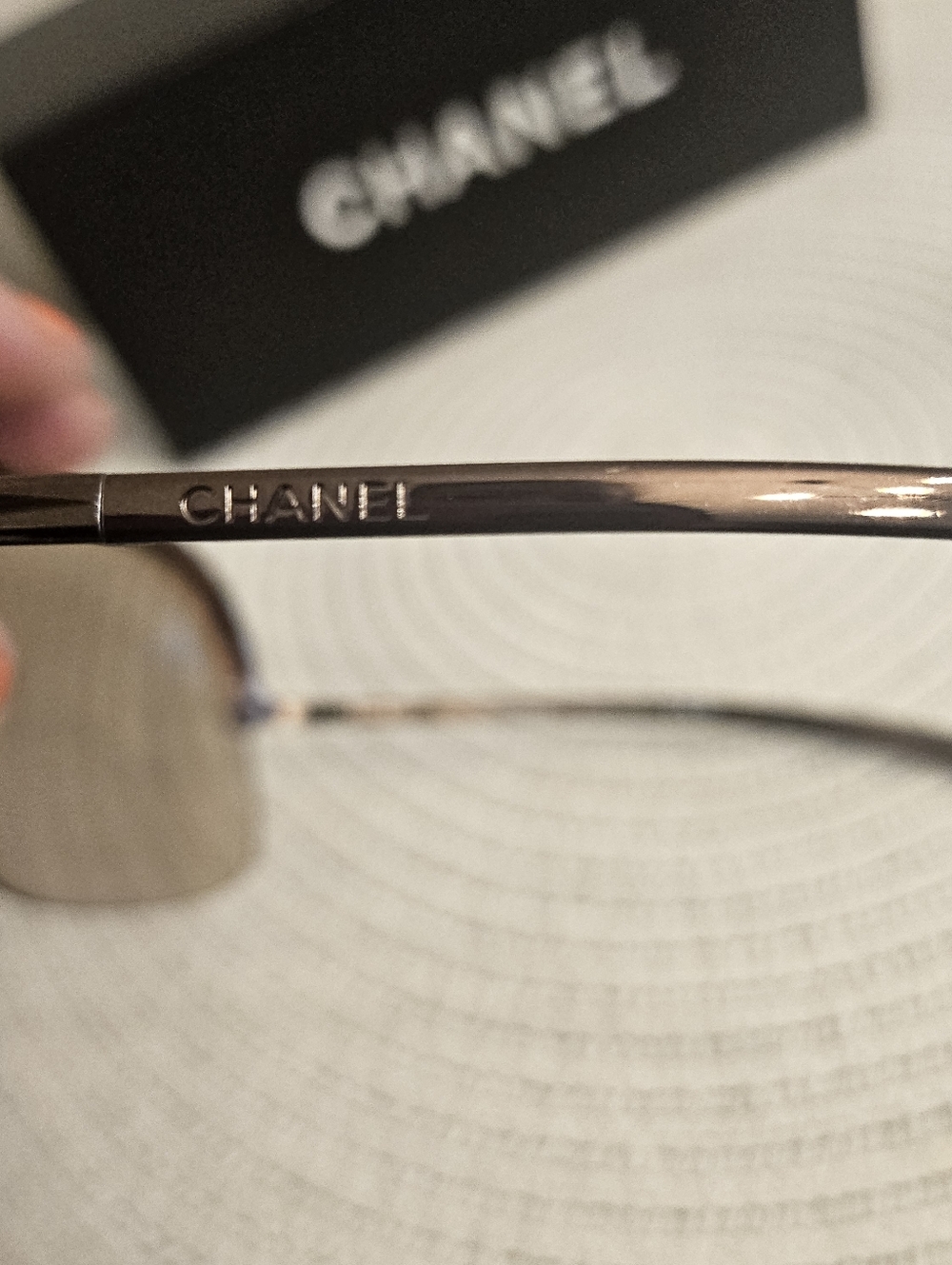 Chanel Shield Sunglasses Brown Tortoiseshell Gradient Lens Logo Italy - Picture 6 of 9